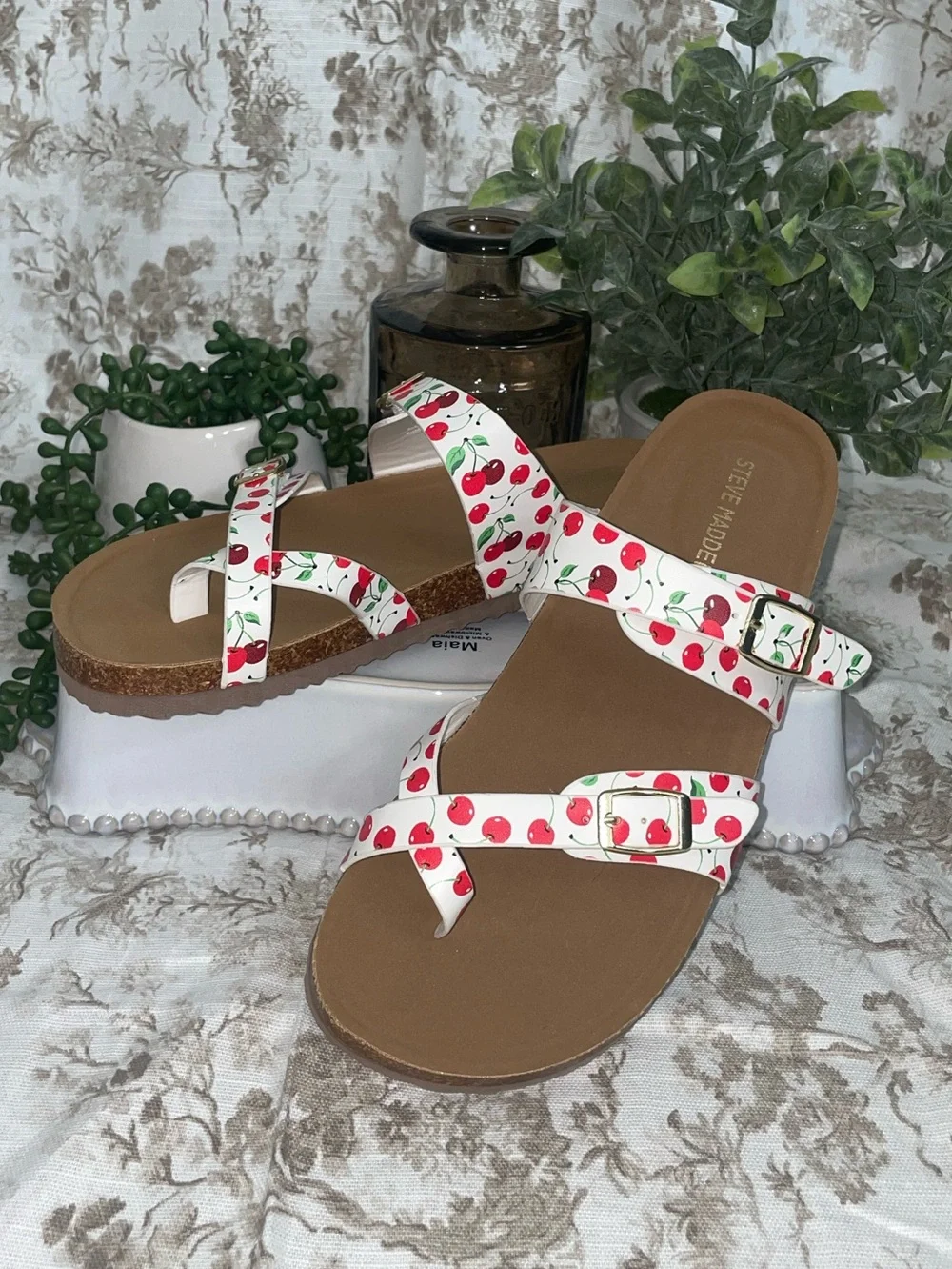 Steve Madden White Cherry Print Buckle Slide Sandals